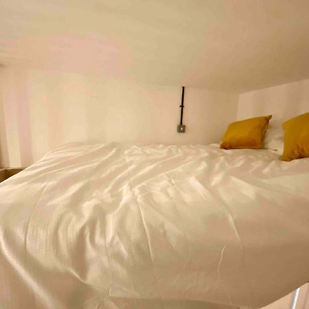 Апартаменты Flat 8, 10 St Johns Борнмут Экстерьер фото