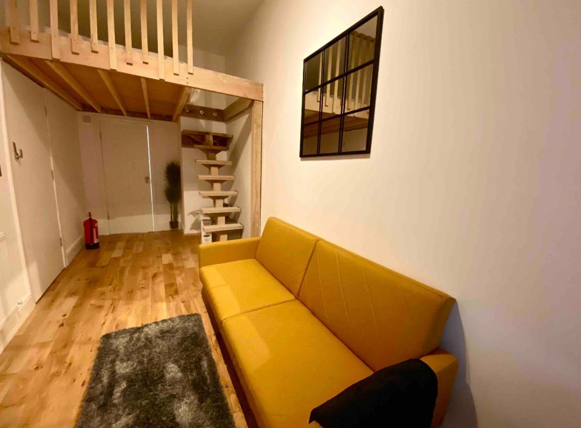 Апартаменты Flat 8, 10 St Johns Борнмут Экстерьер фото