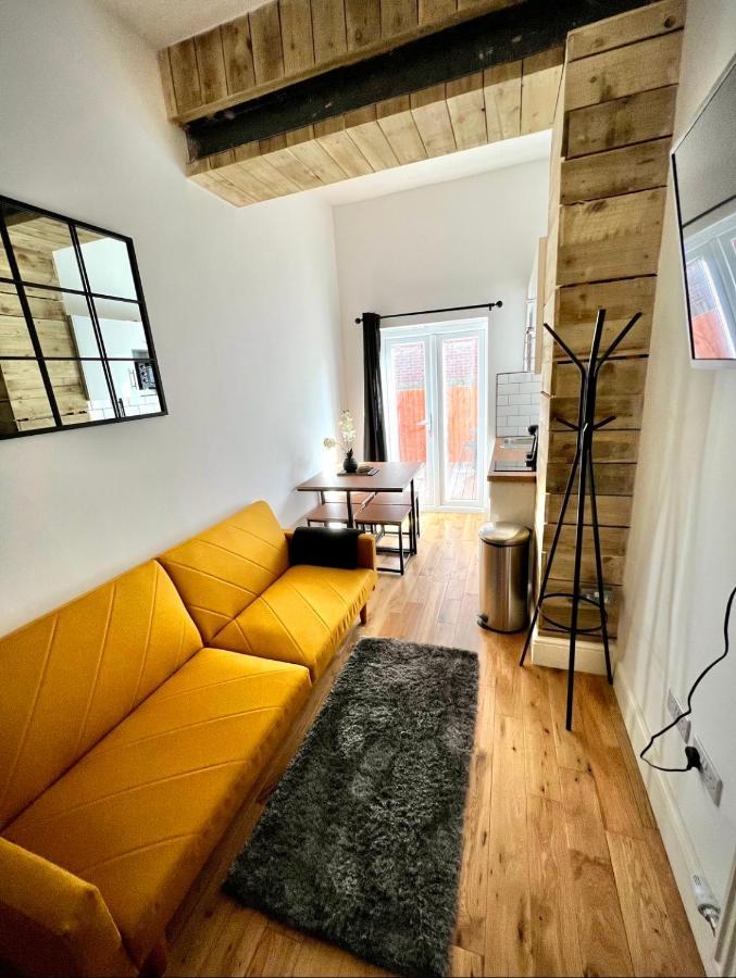 Апартаменты Flat 8, 10 St Johns Борнмут Экстерьер фото